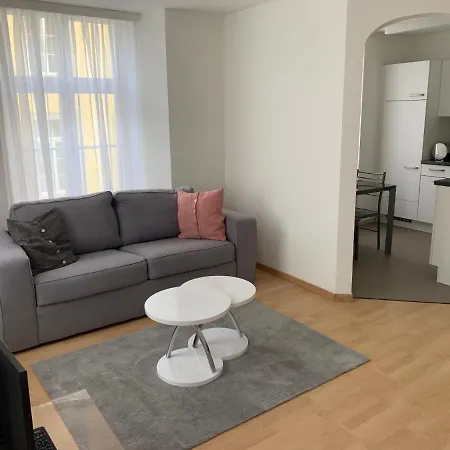 Haus Zur Eiche Private 3,5 Zimmerwohnung Bis Zu 8 Gaeste 아파트 쿠어