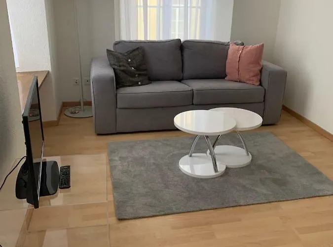 Apartment Haus Zur Eiche Private 3,5 Zimmerwohnung Bis Zu 8 Gaeste Chur