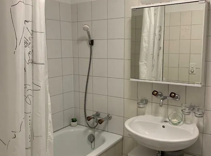 Apartment Haus Zur Eiche Private 3,5 Zimmerwohnung Bis Zu 8 Gaeste